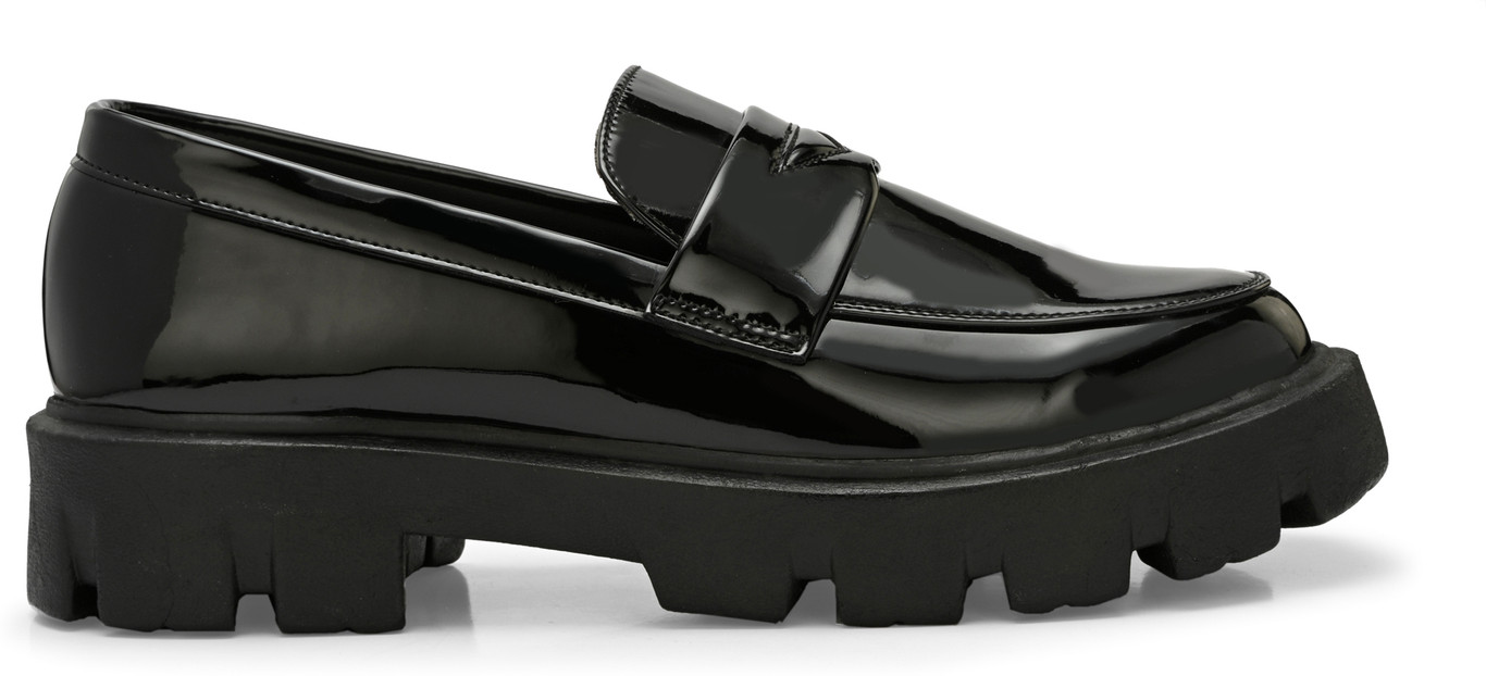 leo's Fitness shoes